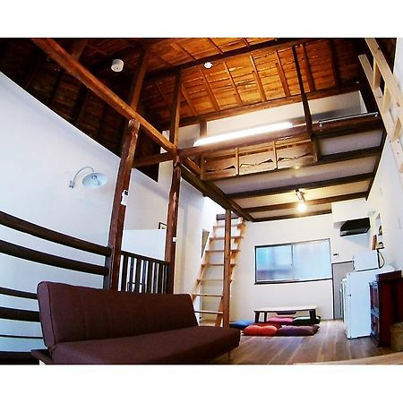Guest House Kurofuneya Ōsaka Extérieur photo