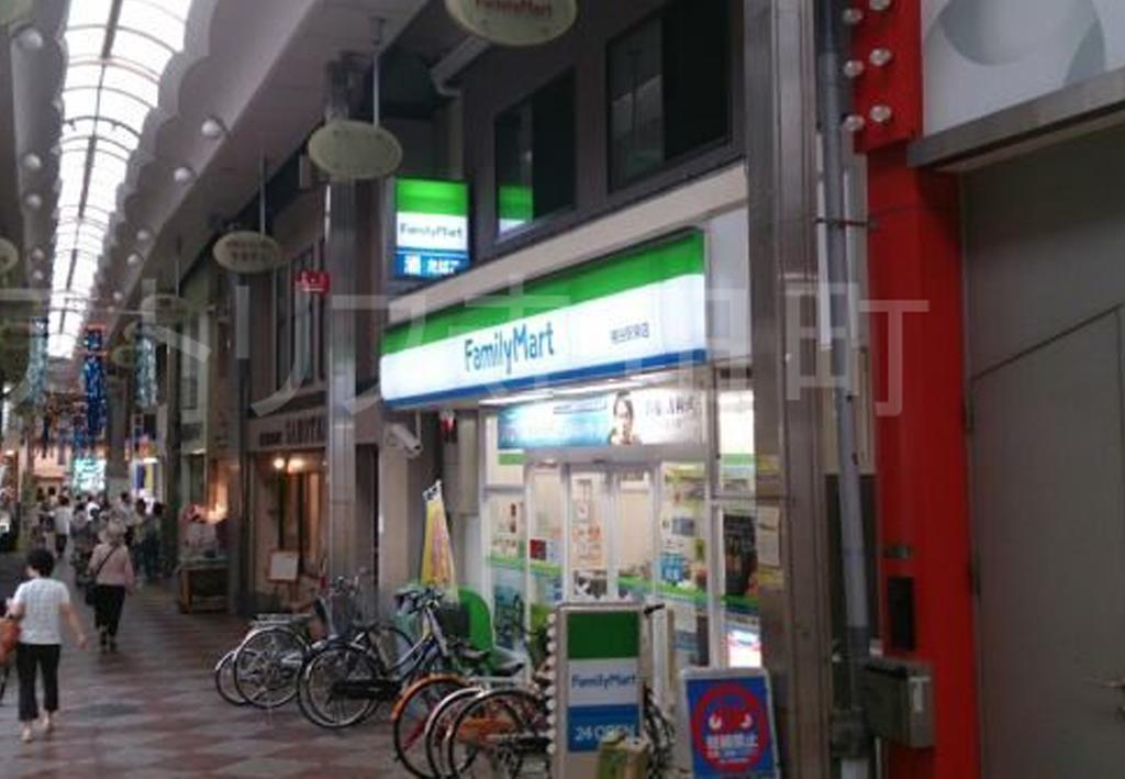 Guest House Kurofuneya Ōsaka Extérieur photo