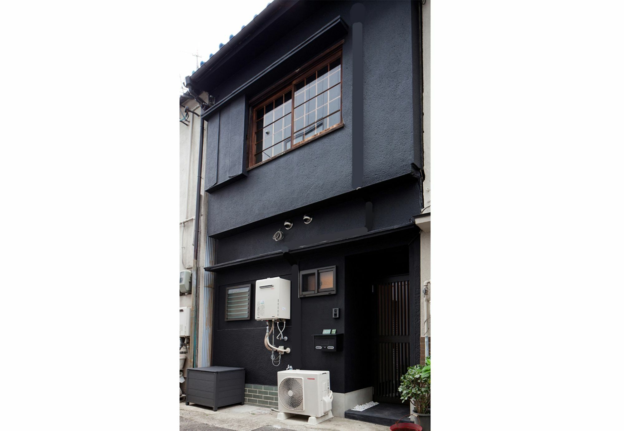 Guest House Kurofuneya Ōsaka Extérieur photo